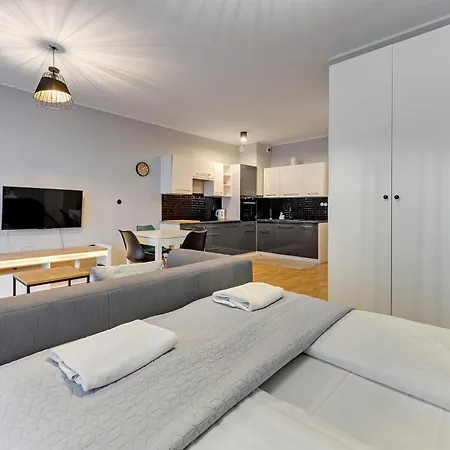 Sara - Walowa By Grand * Danzica